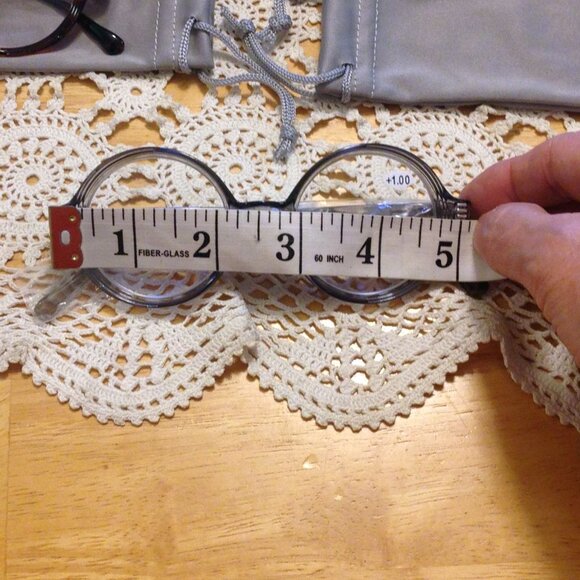 Reading Glasses, four new pair round style - Picture 7 of 9